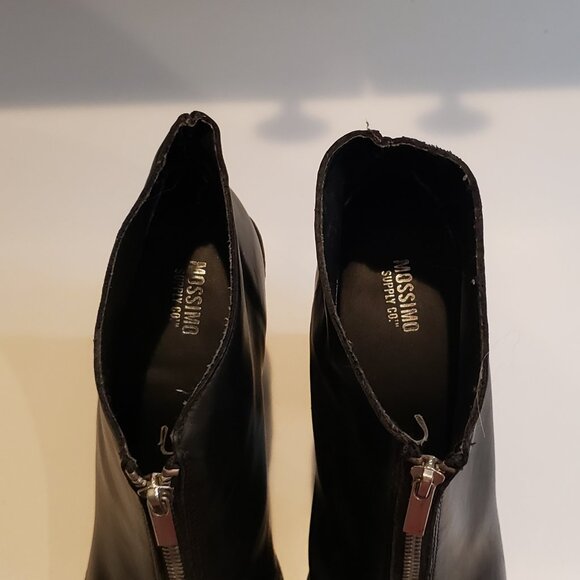 Mossimo Supply Co Black Zip Up  Chunky Heel  Ankle Boot  7 1/2 - Picture 9 of 12